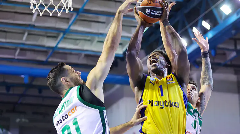 הורד הערב מול היוונים