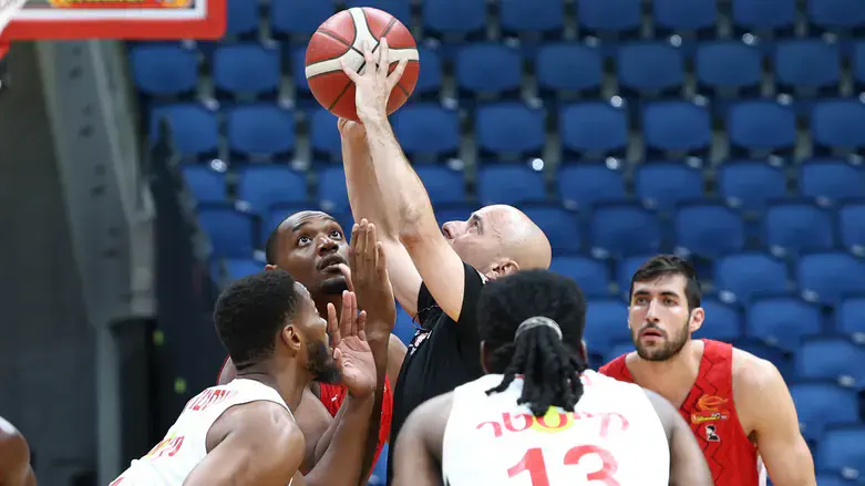 שחקני הפועל וגליל עליון הערב