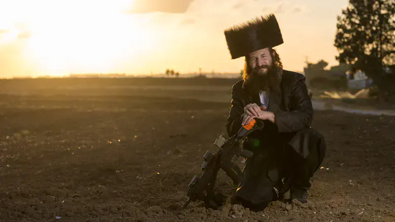 הרב אסף פלג