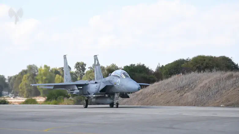 Israeli F-15