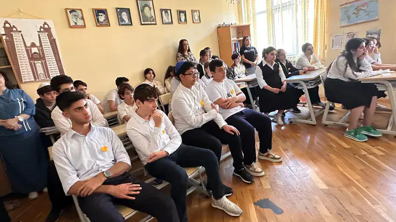 The moving ceremony in Baku's Jewish school