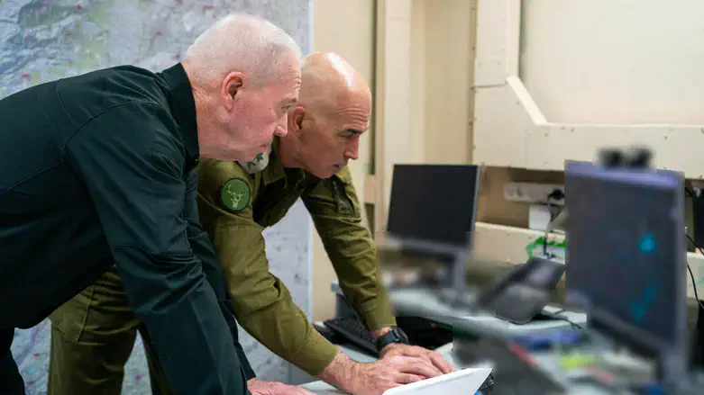 גלנט עם אלוף פיקוד צפון