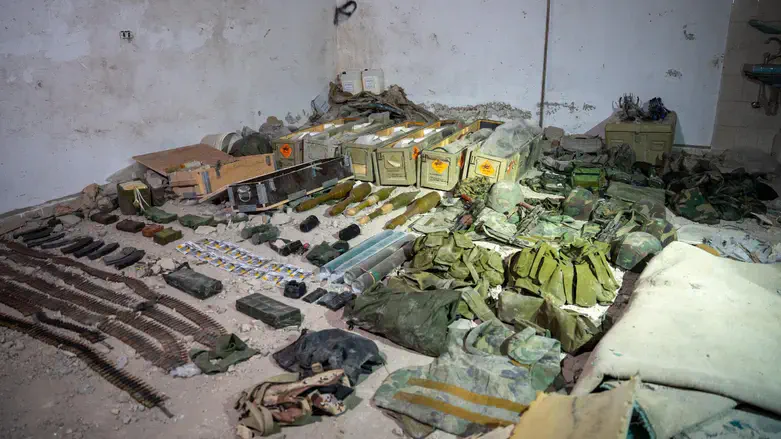 אמל"ח מעבר לגבול