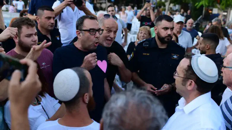 יום כיפור האחרון בכיכר דיזינגוף
