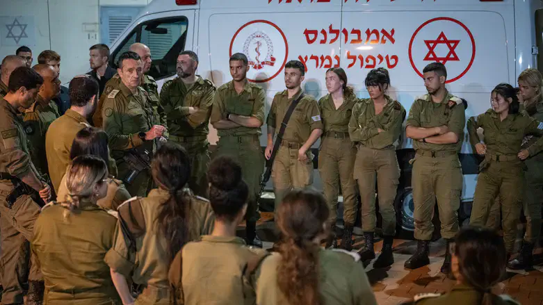 הרמטכ"ל בביקור בבא"ח גולני השבוע