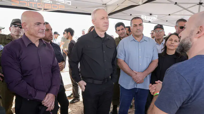 Gallant at air defense showcase