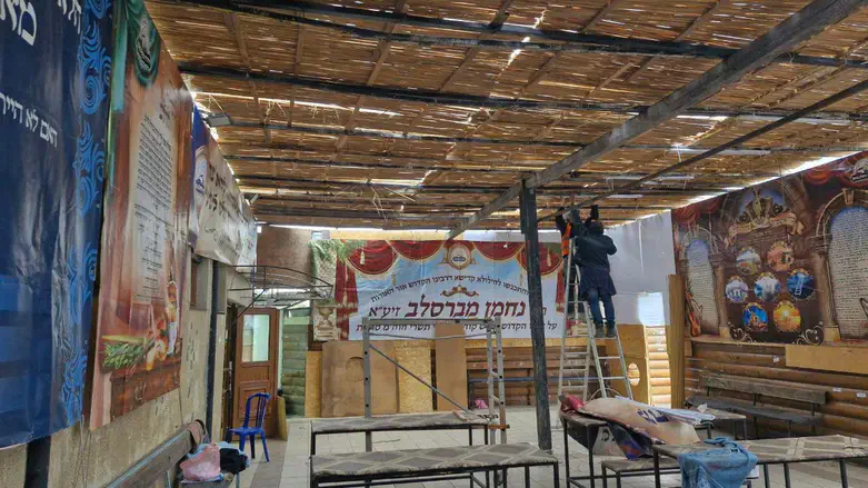 סוכה באומן