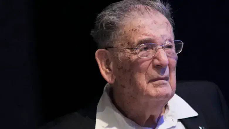 פרופסור יהודה באואר