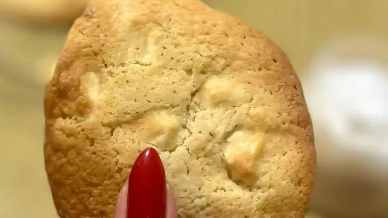 עוגיות חמאה ושוקולד לבן