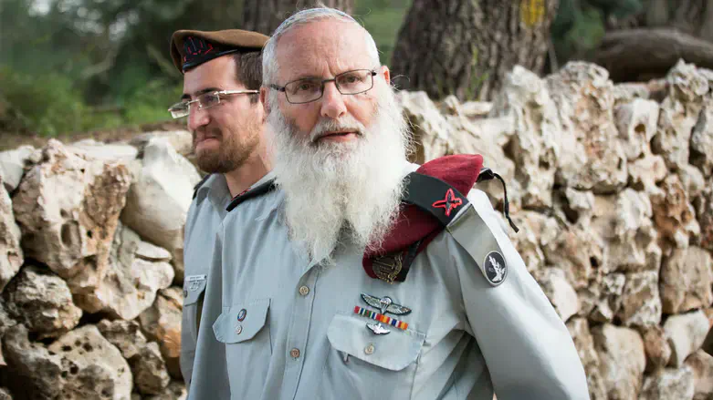 הרב אייל קרים