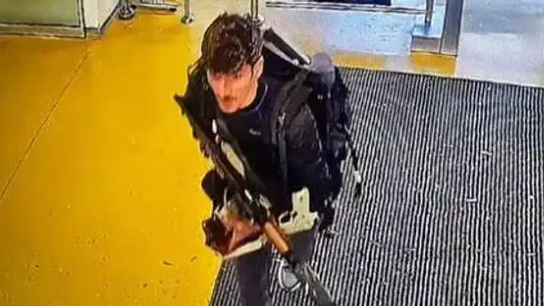 אחד החמושים שתמונתו הופצה בתקשורת הטורקית