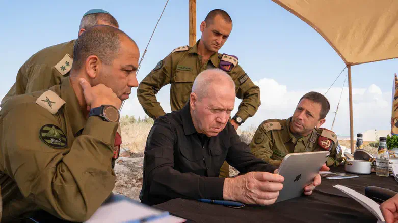 Йоав Галант в Иудее и Самарии