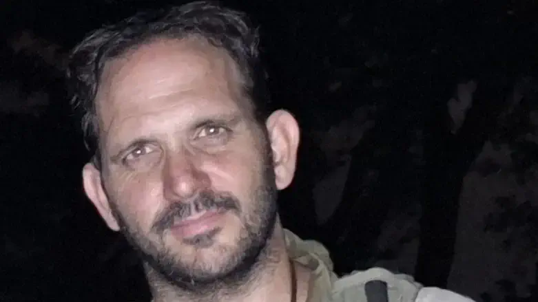 גלעד אך