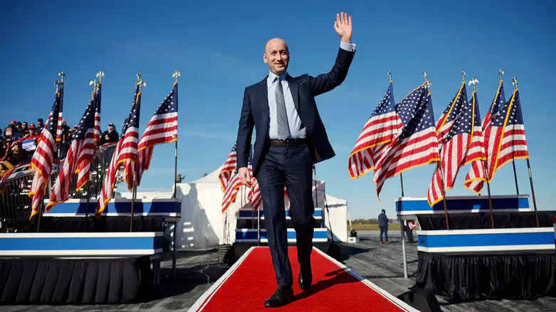 Stephen Miller arrives for a Trump campaign rally, Nov. 2024
