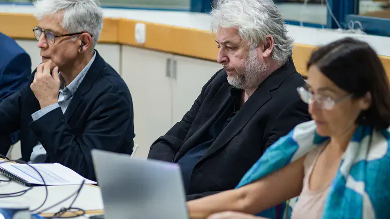 עמותת דור מוריה.