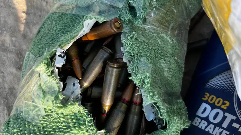 תחמושת שנתפסה השבוע בשיירה הומניטרית ברצועה