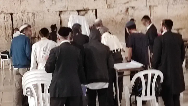 להצלחת והצלת העם