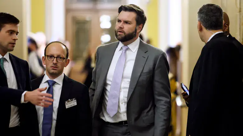 Jacob Reses, second from left, with J.D. Vance at a meeting in Washington, D.C., Nov. 2022