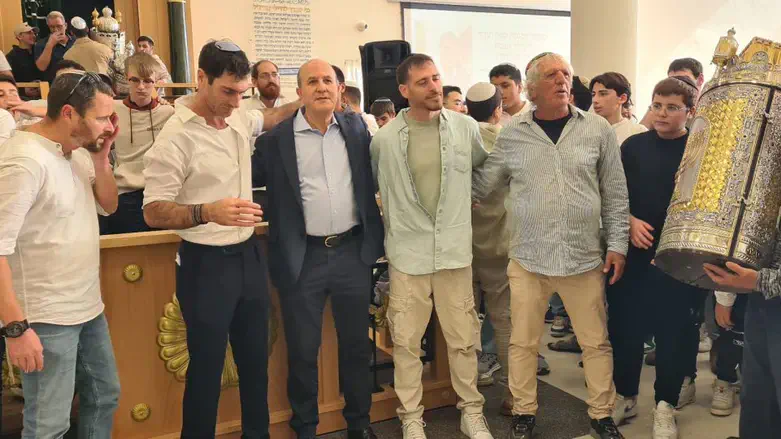 The Torah scroll dedication