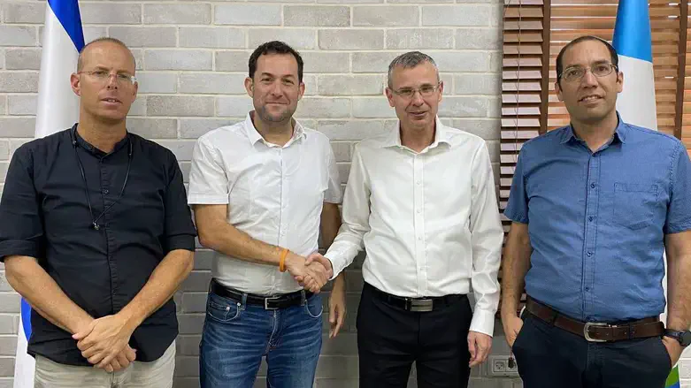ראשי הליכוד שלי עם השר יריב לוין