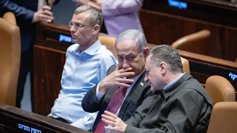 נתניהו לצד לוין וכ"ץ