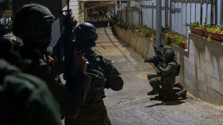 IDF soldiers in Judea and Samaria