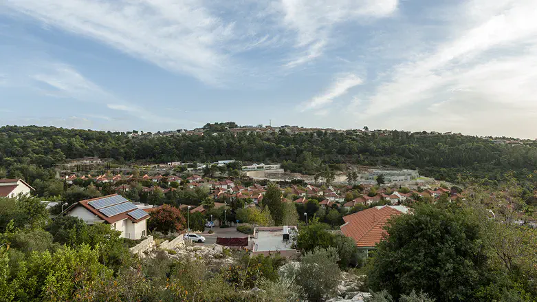 כפר ורדים