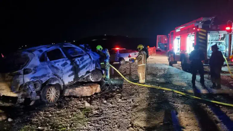 The burnt vehicle