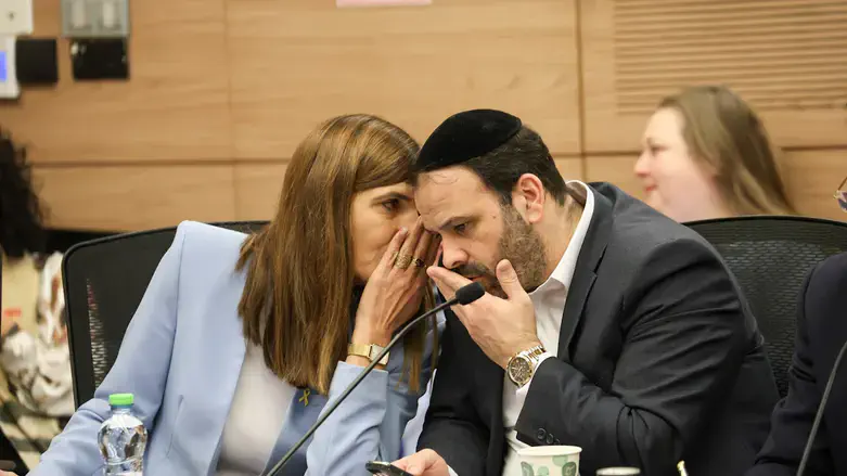 הדיון בוועדה