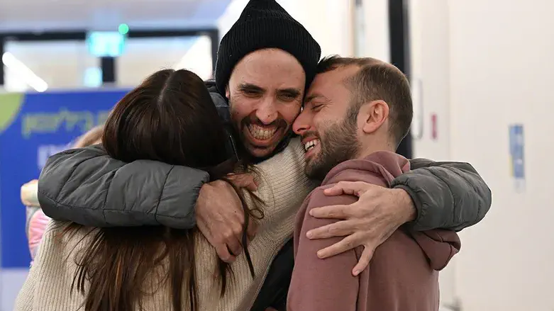 טל שהם עם בני משפחתו