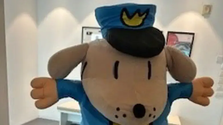 בובת איש הכלב