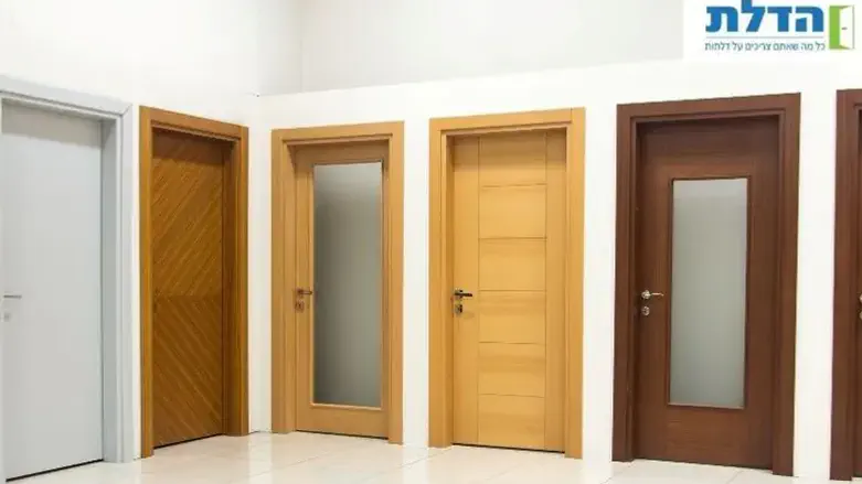 דלתות פנים