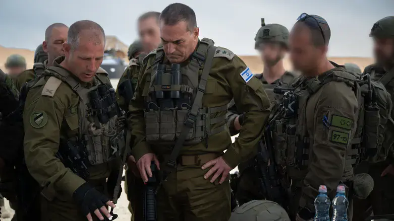 Chief of Staff Eyal Zamir during the surprise exercise