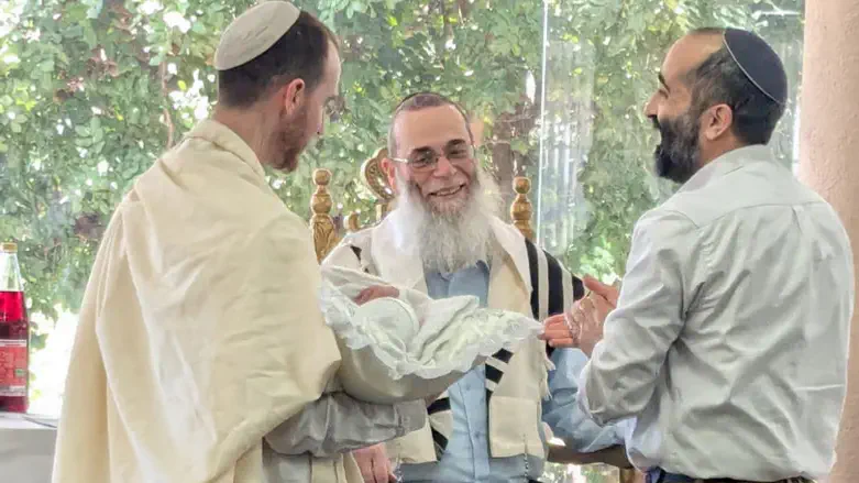 הטקס המרגש של הברית