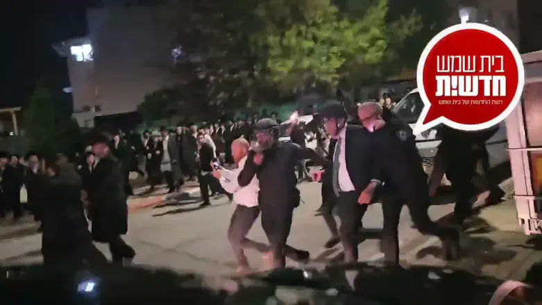 חילוץ ראש העיר שמוליק גרינברג