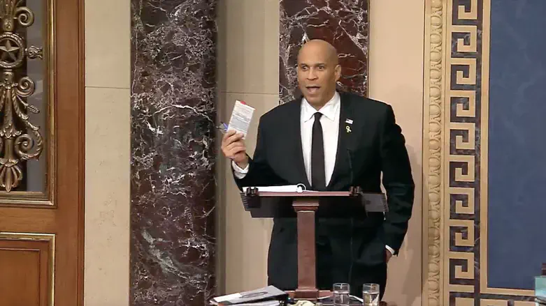 בוקר בנאומו