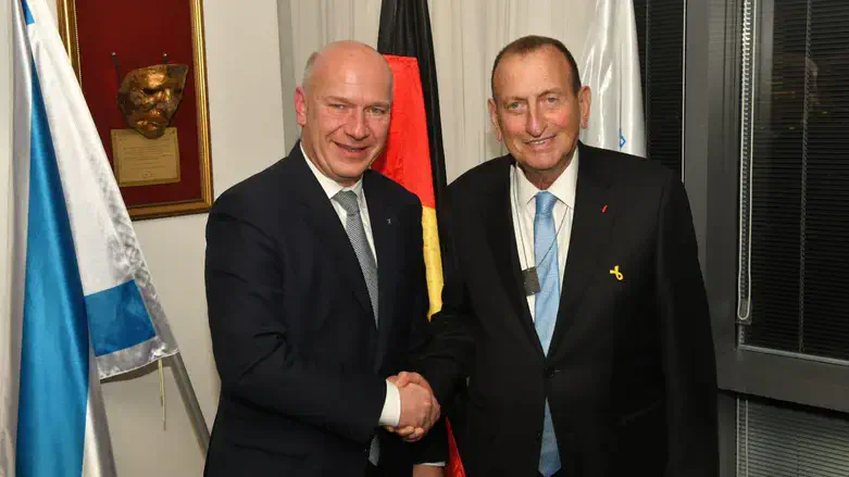 Kai Wegner and Ron Huldai