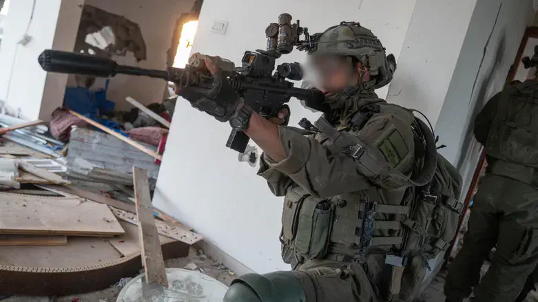Боец ЦАХАЛ в Рафиахе. Иллюстрация