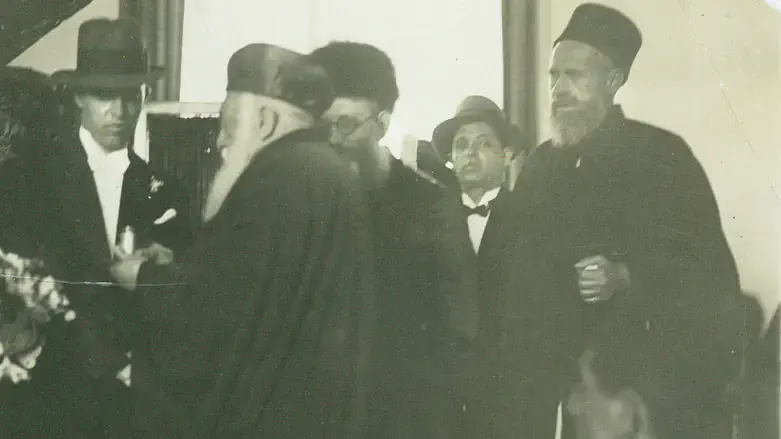 התמונה החדשה של הרב קוק