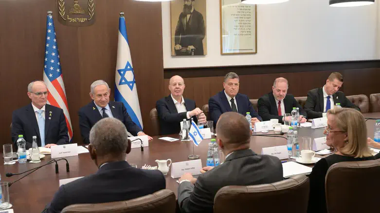 Netanyahu and the US delegation