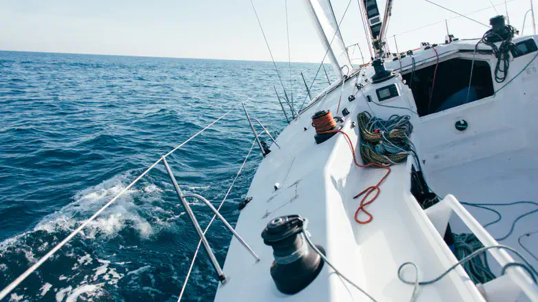 השכרת יאכטה כשרה בהרצליה