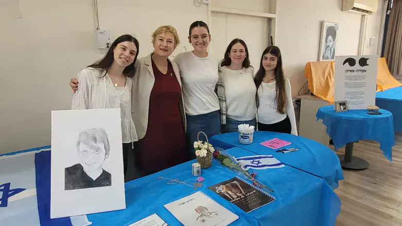 איריס חיים לאולפנת בני עקיבא צפירה