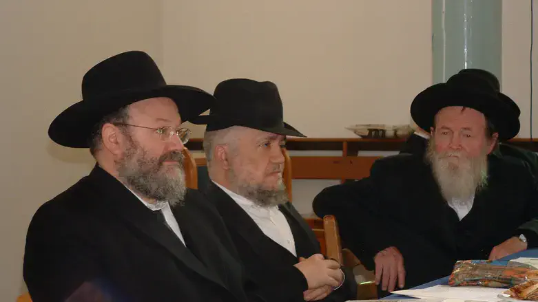 רבני פיקוח נפש עם הרב מאזוז