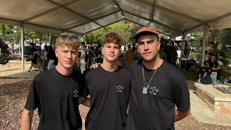 Lieutenant Shahar Ben Nun's brothers