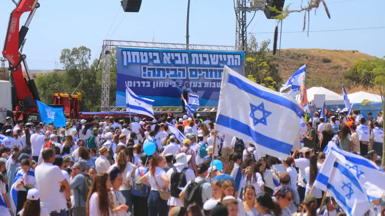 מאהל ההתיישבות בעזה