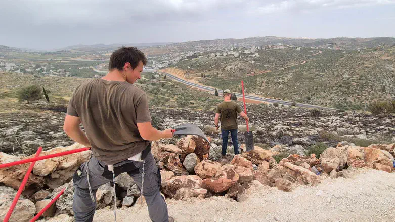 IDU volunteers at the scene of the fire