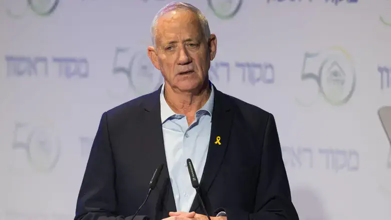 Benny Gantz in Ofra