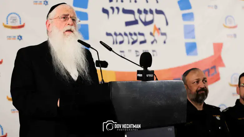 פרוש מציג את המתווה