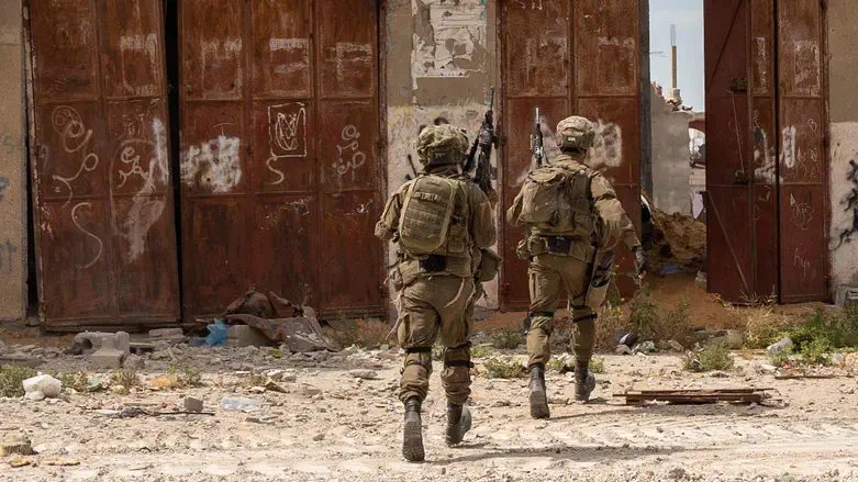 Golani forces in Gaza