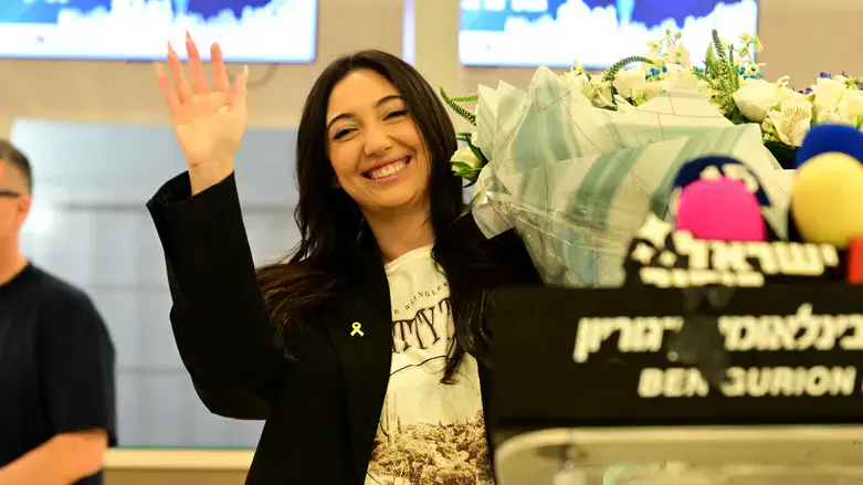 Yuval Raphael at Ben Gurion Airport